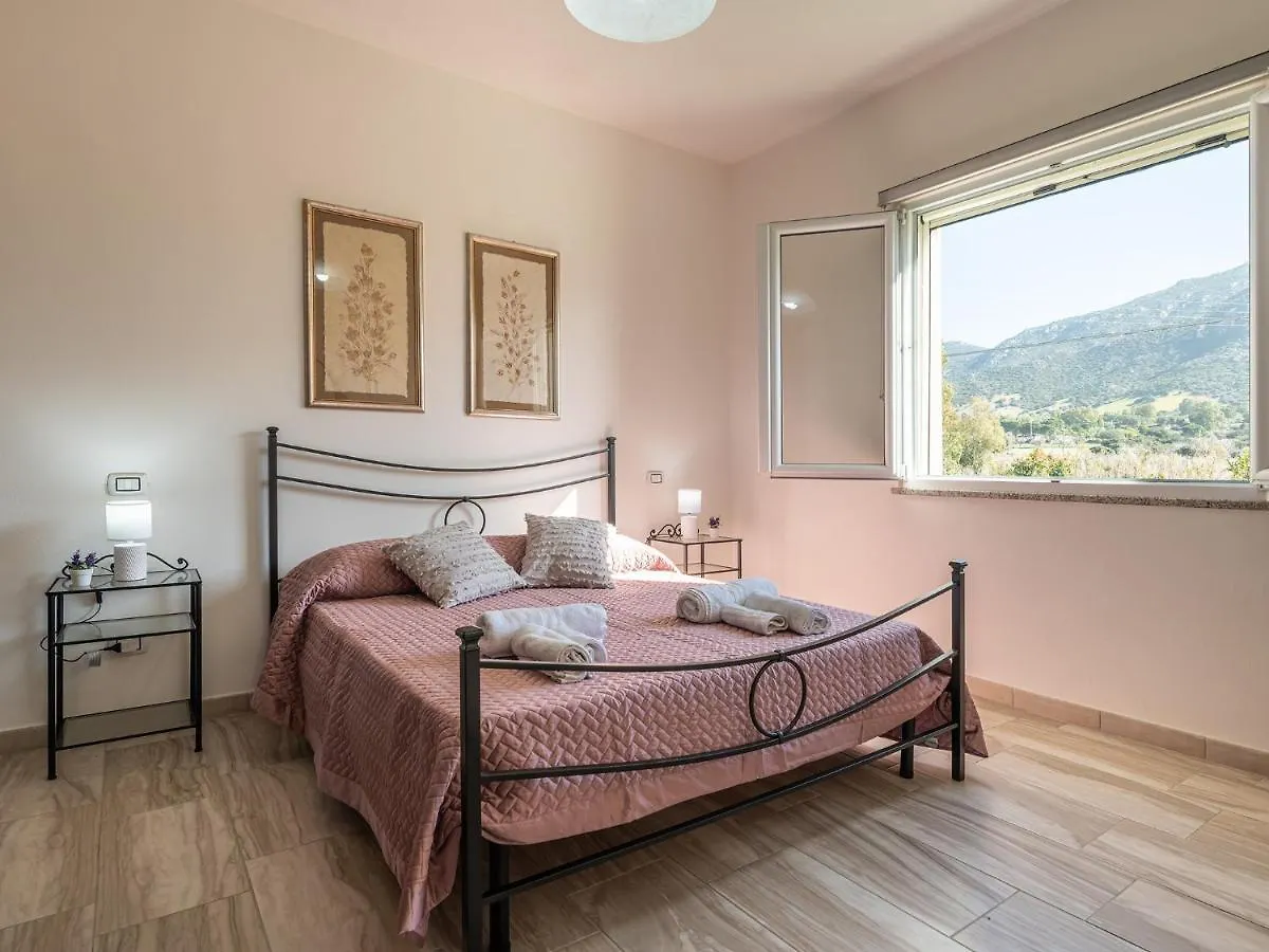 Villa Chiara Solanas Solanas  Apartment